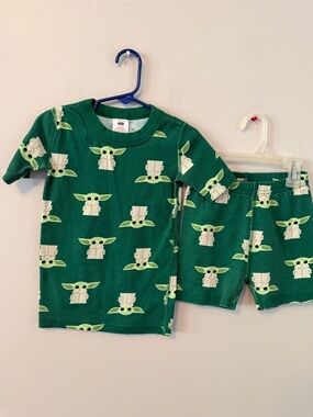 Hanna Andersson Green Baby Yoda Pajamas
